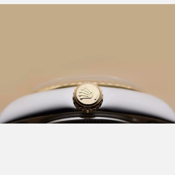 Sale! Rolex Ladies 18k Gold Factory Diamond Watch main image 7